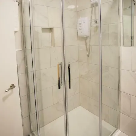 St Stephen's Green District Apartment *
