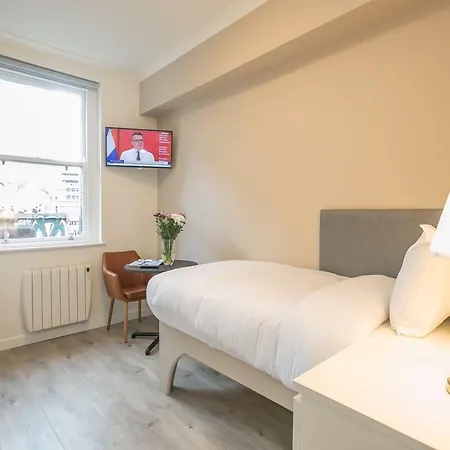 St Stephen's Green District Apartment